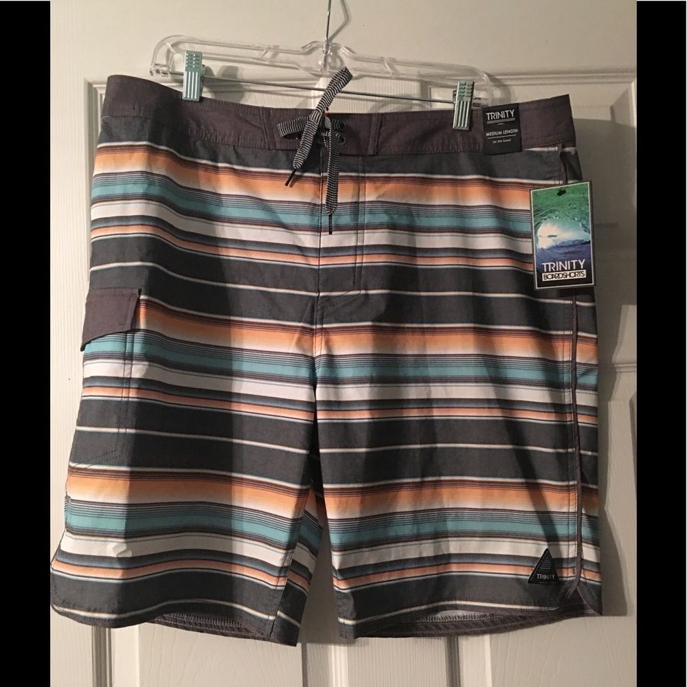 Men’s Trinity Board Shorts 36 New
